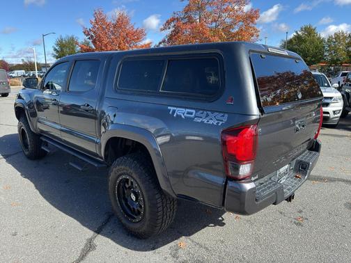 2019 Toyota Tacoma TRD Sport