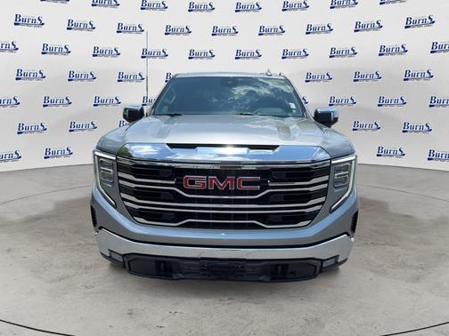 Sterling Metallic 2024 GMC Sierra 1500 SLT