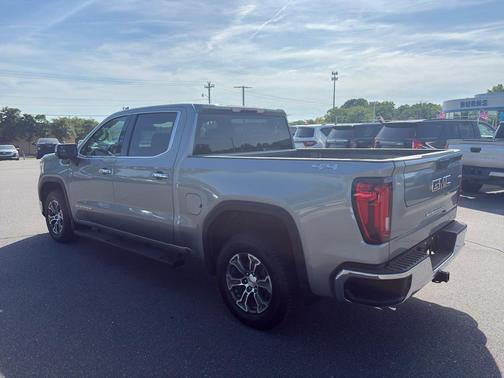 Sterling Metallic 2024 GMC Sierra 1500 SLT
