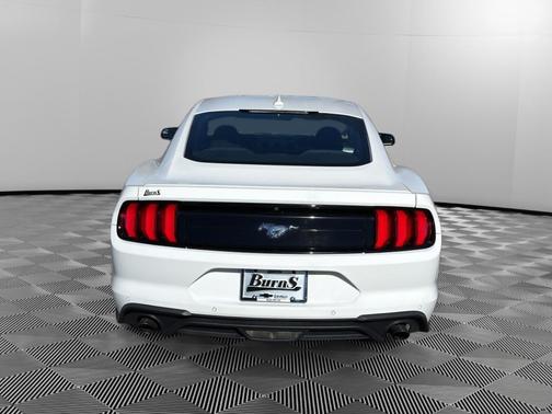 2020 Ford Mustang EcoBoost
