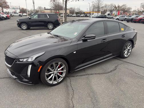 2024 Cadillac CT5 Sport