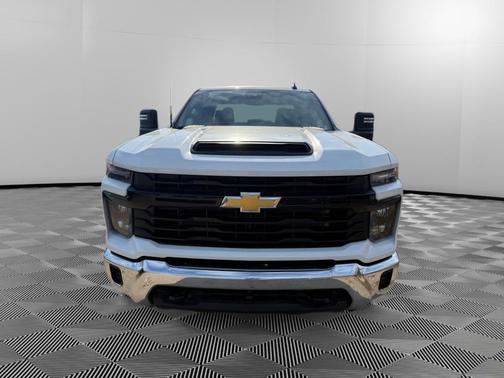 2025 Chevrolet Silverado 3500 WT