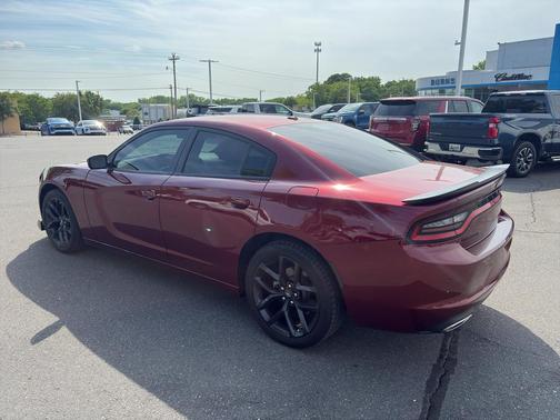 Octane Red Pearlcoat 2022 Dodge Charger SXT