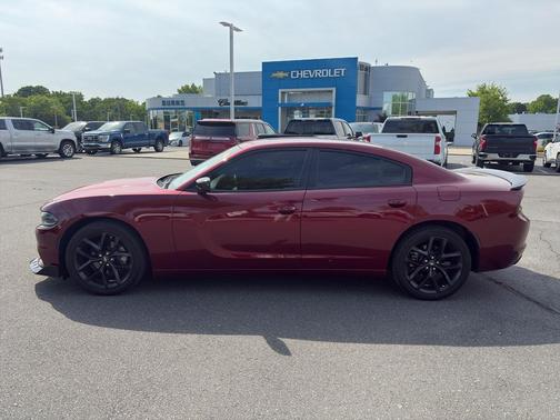 Octane Red Pearlcoat 2022 Dodge Charger SXT