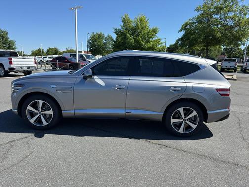 Savile Silver 2023 Genesis GV80 3.5T