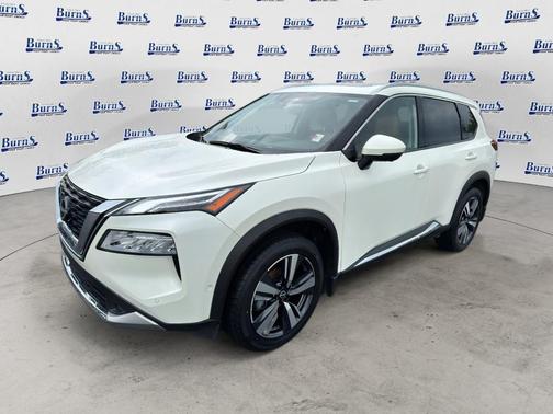Pearl White Tricoat 2023 Nissan Rogue Platinum