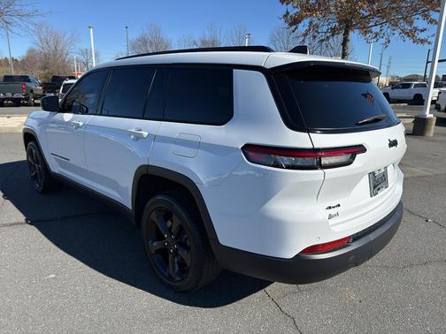 2024 Jeep Grand Cherokee L Altitude