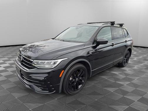 2022 Volkswagen Tiguan 2.0T SE R-Line Black