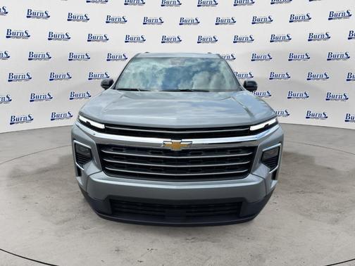 Sterling Gray Metallic 2026 Chevrolet Traverse LT