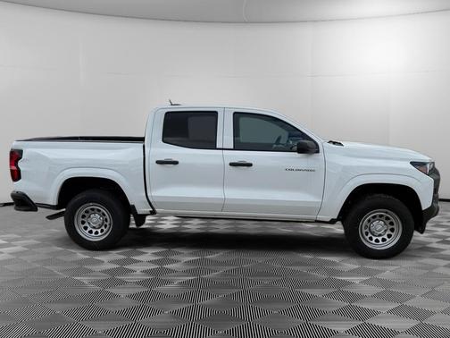 2025 Chevrolet Colorado WT