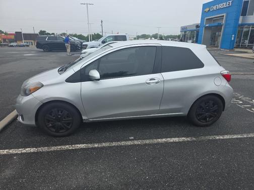 Classic Silver Metallic 2012 Toyota Yaris L