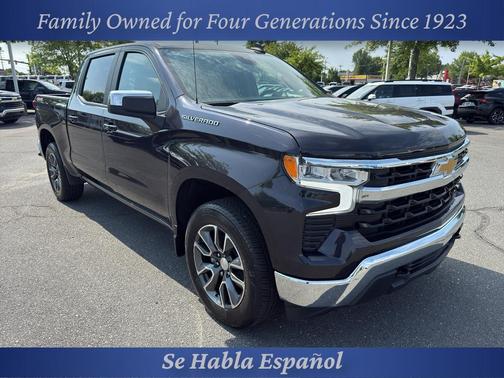 Dark Ash Metallic 2023 Chevrolet Silverado 1500 LT