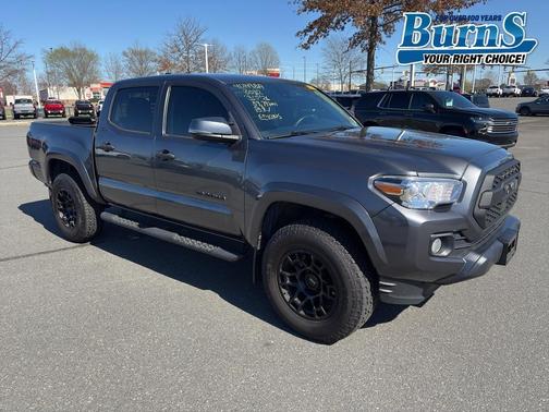 2022 Toyota Tacoma SR5