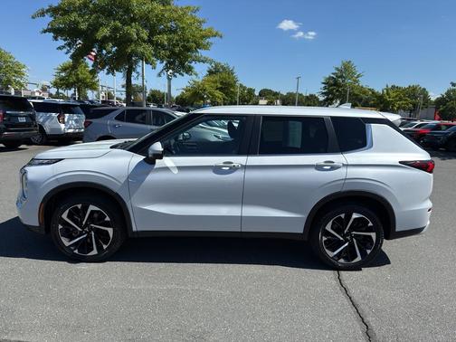 2023 Mitsubishi Outlander SE 2.5 S-AWC
