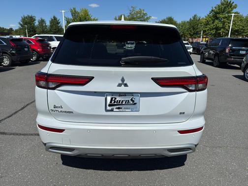 2023 Mitsubishi Outlander SE 2.5 S-AWC