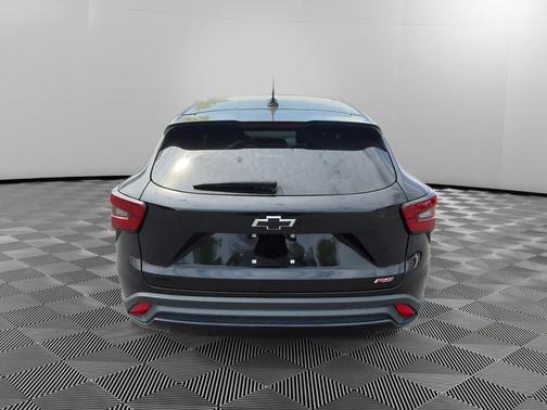 Mosaic Black Metallic 2024 Chevrolet Trax FWD 1RS