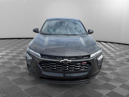 Mosaic Black Metallic 2024 Chevrolet Trax FWD 1RS