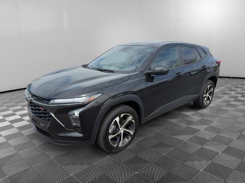 Mosaic Black Metallic 2024 Chevrolet Trax FWD 1RS