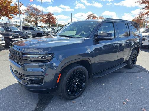 2024 Jeep Wagoneer Series II Carbide 4x4