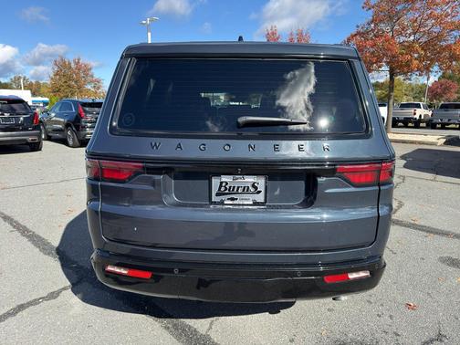 2024 Jeep Wagoneer Series II Carbide 4x4