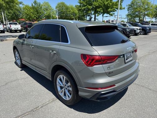 Chronos Gray Metallic 2021 Audi Q3 45 S line Premium