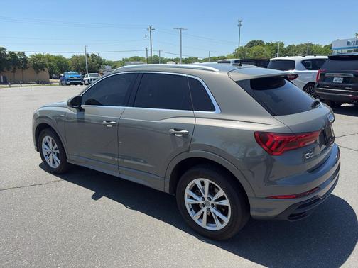 Chronos Gray Metallic 2021 Audi Q3 45 S line Premium