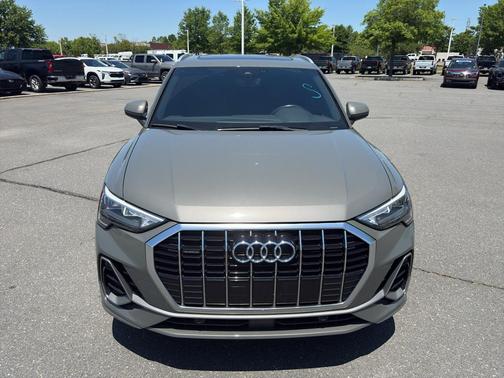Chronos Gray Metallic 2021 Audi Q3 45 S line Premium