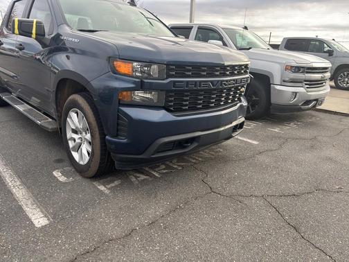 2020 Chevrolet Silverado 1500 Custom