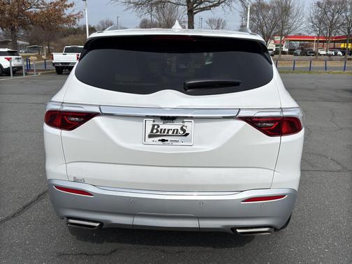 2023 Buick Enclave Premium FWD