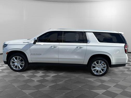 2021 Chevrolet Suburban 4WD High Country
