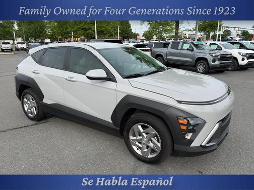 Cyber Gray Metallic 2026 Hyundai KONA SE