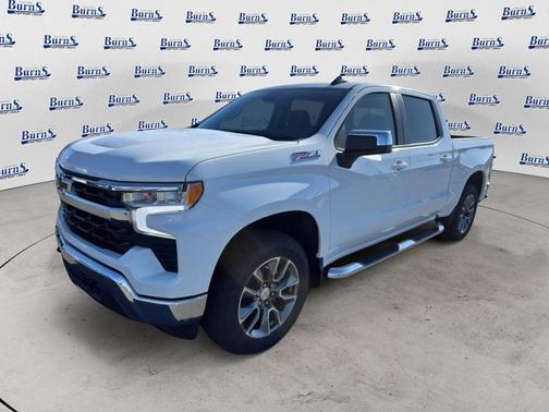 Summit White 2026 Chevrolet Silverado 1500 LT