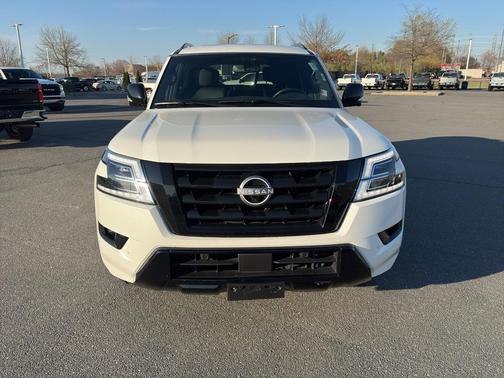 2023 Nissan Armada SL 2WD