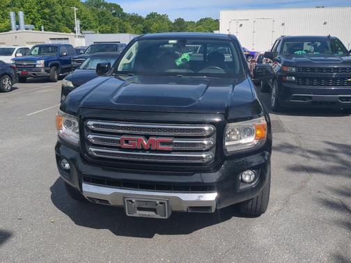 Onyx Black 2016 GMC Canyon SLE