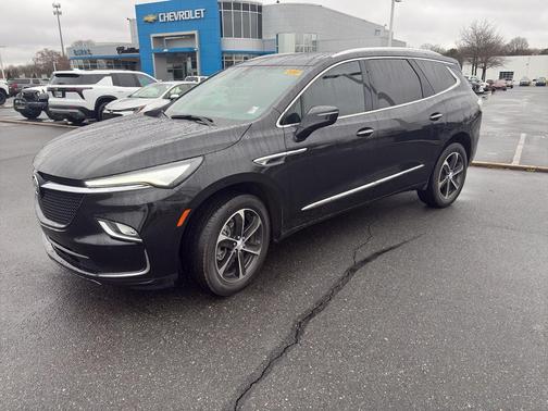 2022 Buick Enclave AWD Essence