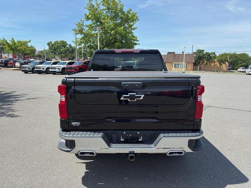 Black 2024 Chevrolet Silverado 1500 LT