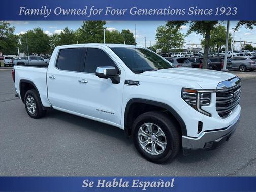 Summit White 2025 GMC Sierra 1500 SLT