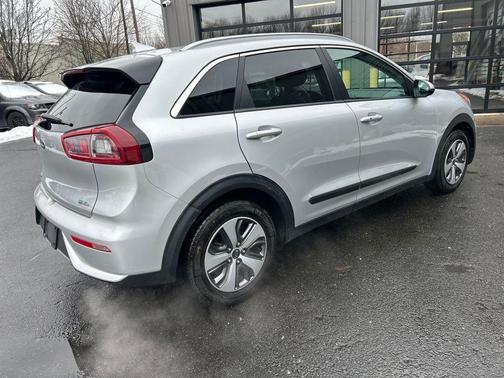 2019 Kia Niro LX