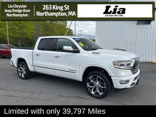 Ivory White Tri-Coat Pearlcoat 2021 RAM 1500 Limited