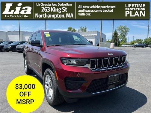 2025 Jeep Grand Cherokee Laredo
