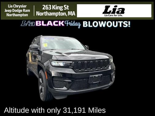 2022 Jeep Grand Cherokee Altitude