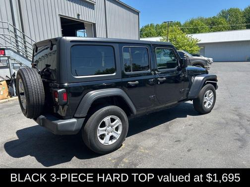 Black Clearcoat 2022 Jeep Wrangler Unlimited Sport