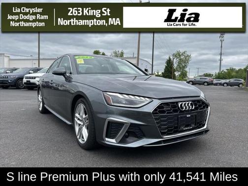 2022 Audi A4 45 S line Premium Plus