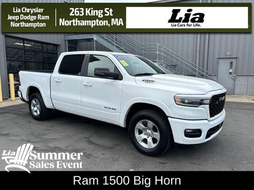 Bright White Clearcoat 2025 RAM 1500 Big Horn/Lone Star