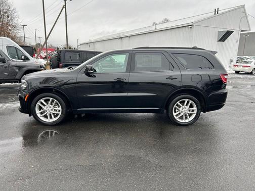 DB Black Clearcoat 2025 Dodge Durango GT Plus