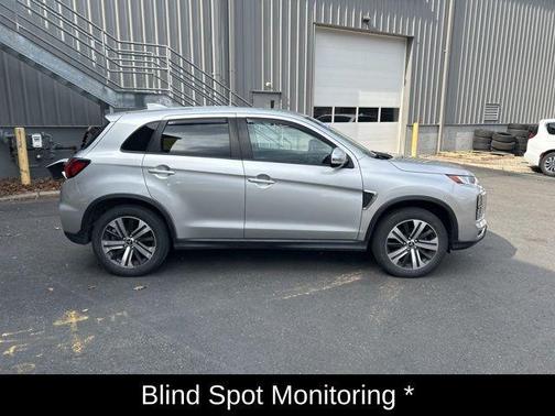 2020 Mitsubishi Outlander Sport SE