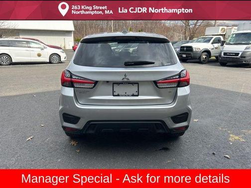 2020 Mitsubishi Outlander Sport SE