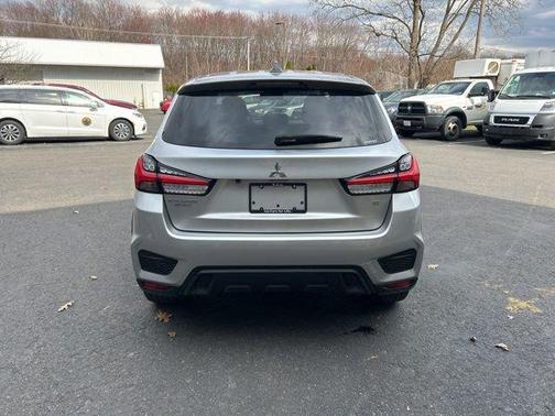 2020 Mitsubishi Outlander Sport SE