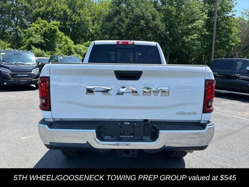 2025 RAM 2500 Tradesman Crew Cab 4x4 6'4' Box