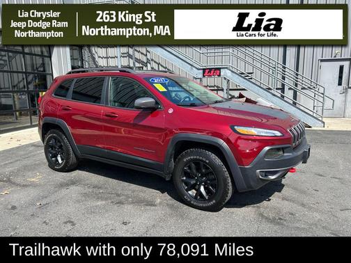 Deep Cherry Red Crystal Pearlcoat 2017 Jeep Cherokee Trailhawk